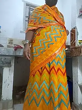 Desicouple1706 online show from January 2026 04:36:02 PM