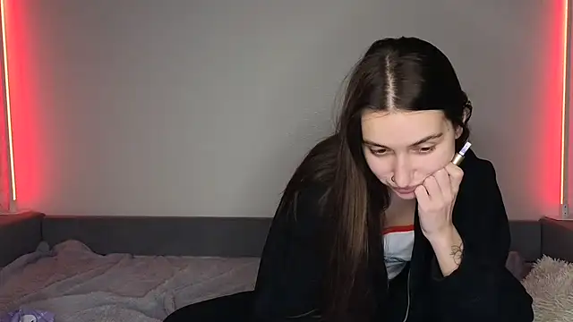 KikkyMi online show from December 2025 08:04:02 PM