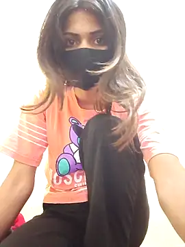 Lovely--girl online show from April 2026 04:31:02 AM