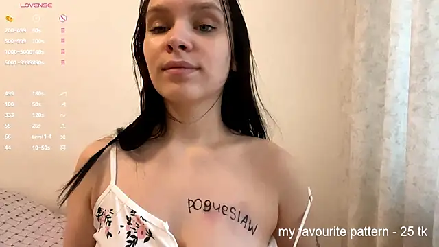 Snapshot of ColettaPeitz chatting on December 2025 10:43:01 AM ColettaPeitz online show from December 2025 10:43:01 AM