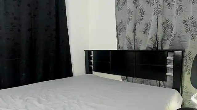 Violeta Gracee online show from February 2026 02:53:01 AM