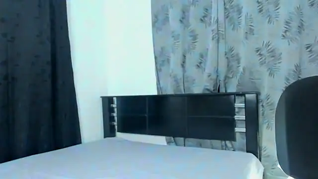 Violeta Gracee online show from February 2026 01:05:02 AM