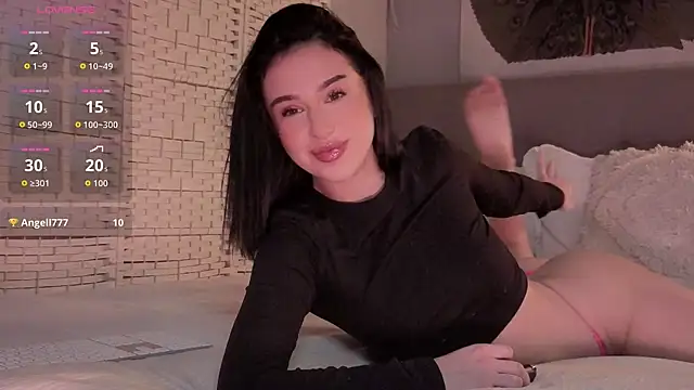 Snapshot of ShyColette chatting on June 2026 05:40:02 PM ShyColette online show from June 2026 05:40:02 PM