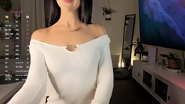 ShyColette online show from April 2026 07:56:02 AM