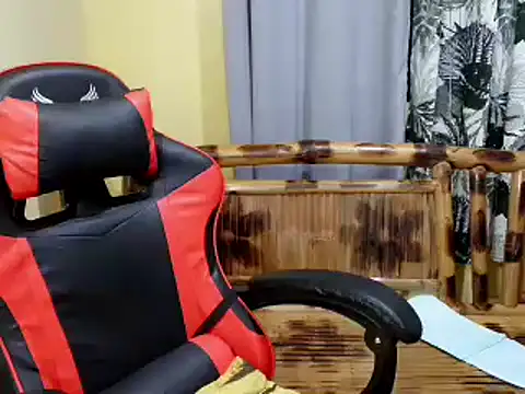lovelyxmorena online show from April 2026 11:00:01 AM