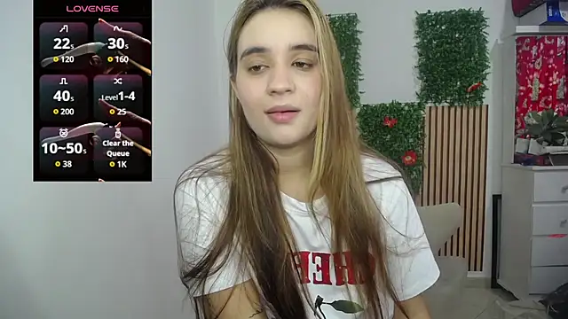 Snapshot of Karol_Stones chatting on November 2025 05:45:02 PM Karol Stones online show from November 2025 05:45:02 PM