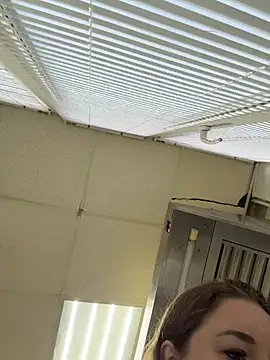 VaryaRose online show from December 2025 02:34:02 AM