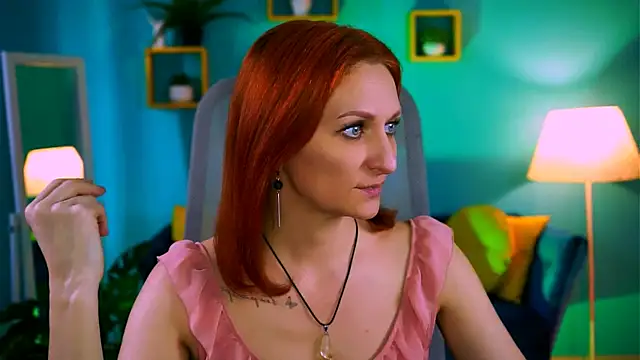 Snapshot of DianaTorrens chatting on February 2026 08:36:01 AM DianaTorrens online show from February 2026 08:36:01 AM