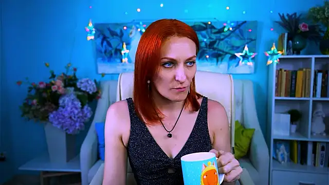 Snapshot of DianaTorrens chatting on February 2026 07:17:01 AM DianaTorrens online show from February 2026 07:17:01 AM