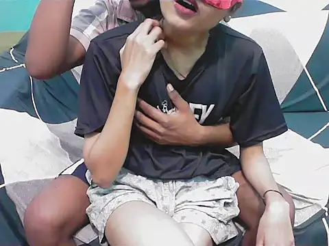 hello baby01 online show from February 2026 05:35:02 PM