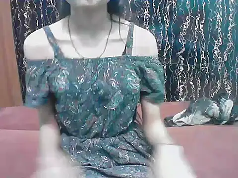 hello baby01 online show from March 2026 05:05:01 PM