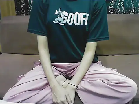 hello baby01 online show from April 2026 04:57:02 PM