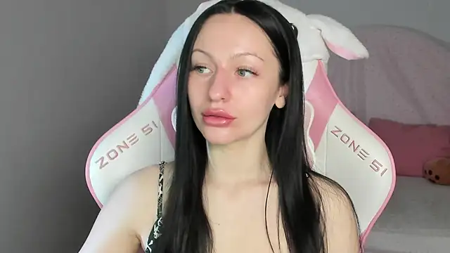 Snapshot of NaomiBlakes chatting on January 2026 05:33:02 AM NaomiBlakes online show from January 2026 05:33:02 AM