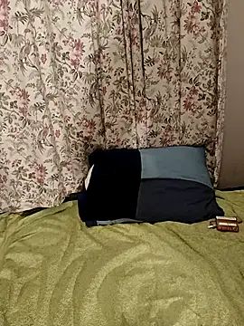 Susiee Redd online show from December 2025 02:41:02 PM