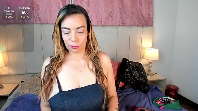 mia  gv online show from April 2026 11:50:01 AM