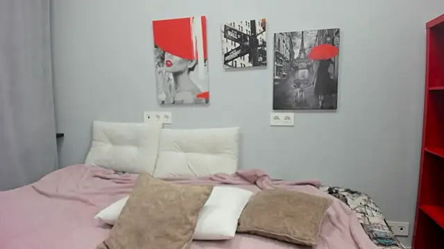 Brightly Heizer online show from June 2026 12:33:02 AM
