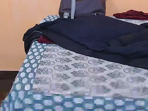 Honey Baby1 online show from January 2026 05:47:01 AM