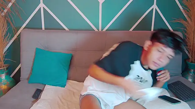 Liam Sinclair online show from December 2025 12:31:01 PM