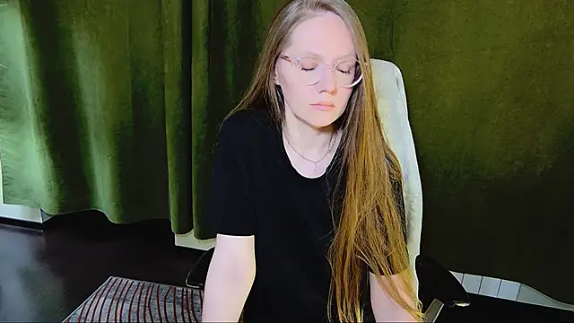 Snapshot of G0LDI chatting on February 2026 01:52:02 PM G0LDI online show from February 2026 01:52:02 PM