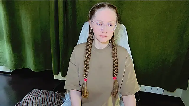 Snapshot of G0LDI chatting on February 2026 02:16:02 PM G0LDI online show from February 2026 02:16:02 PM