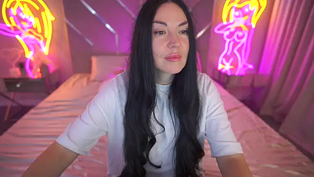 BlackSilkQueen online show from November 2025 01:55:02 PM