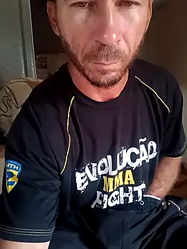 RobertoLuiz84 online show from February 2026 01:12:01 PM