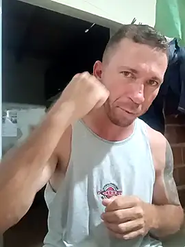 RobertoLuiz84 online show from February 2026 01:45:01 AM