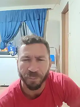 Snapshot of RobertoLuiz84 chatting on May 2026 04:53:01 AM RobertoLuiz84 online show from May 2026 04:53:01 AM