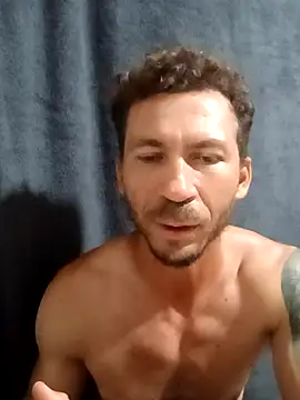 RobertoLuiz84 online show from February 2026 12:05:02 AM