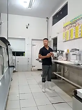 RobertoLuiz84 online show from March 2026 01:05:02 PM