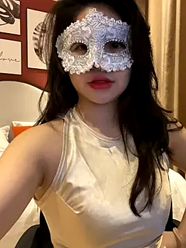 Queen-of-Love online show from December 2025 08:02:02 AM