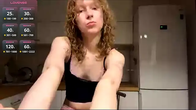 ElfriedaZwack online show from April 2026 05:28:02 PM