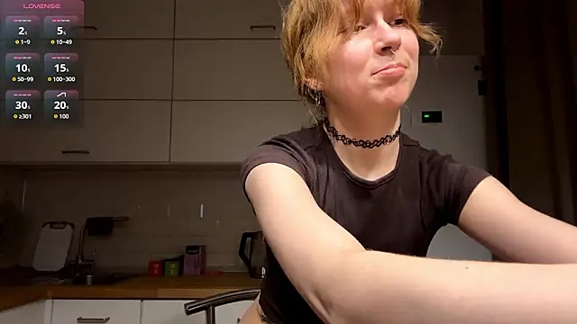 ElfriedaZwack online show from February 2026 04:15:02 PM