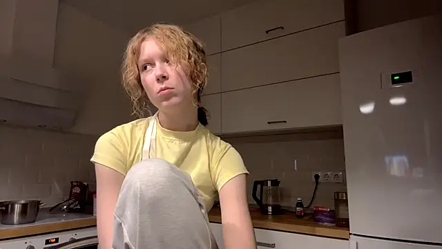 ElfriedaZwack online show from December 2025 08:04:02 PM