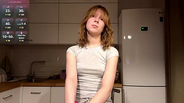 ElfriedaZwack online show from March 2026 04:15:01 PM