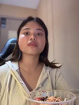 Toffee-00 online show from December 2025 11:42:01 AM