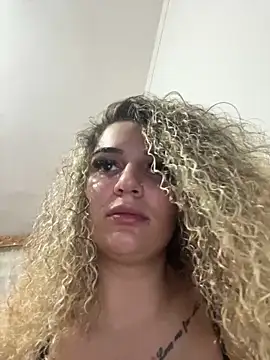 CrazyJessika online show from April 2026 08:32:01 PM