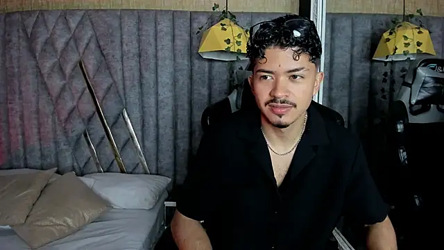 NicolaiKarav online show from March 2026 12:17:02 PM