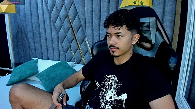 NicolaiKarav online show from March 2026 12:44:02 PM