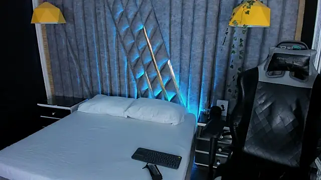 NicolaiKarav online show from April 2026 12:09:01 PM