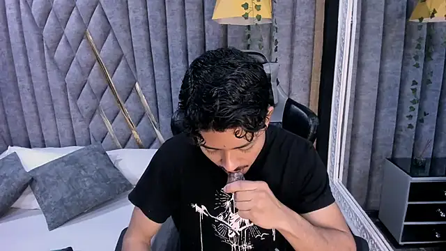 NicolaiKarav online show from April 2026 01:28:02 PM