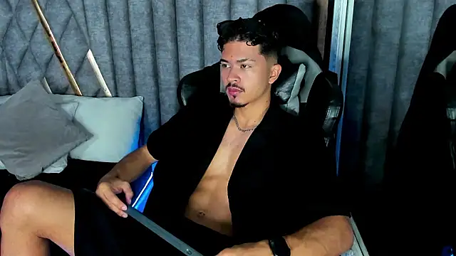 NicolaiKarav online show from February 2026 12:10:02 PM