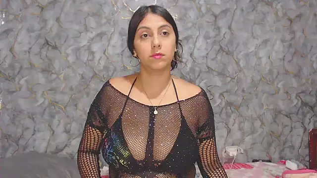 miarouse1531 online show from March 2026 11:37:02 PM