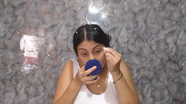 miarouse1531 online show from February 2026 01:55:01 PM