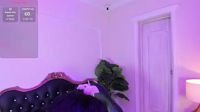 AngeliRouse online show from December 2025 08:10:01 PM