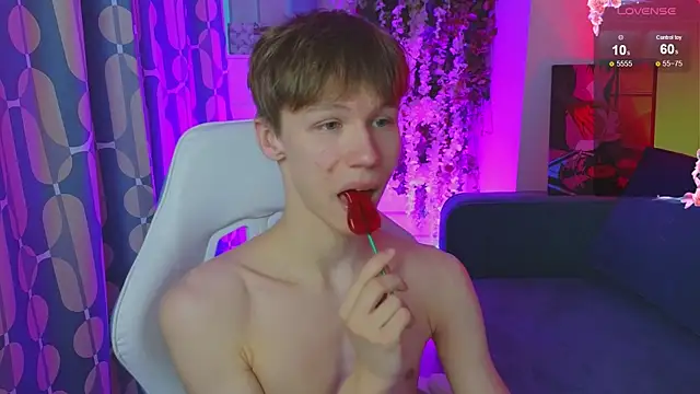 cuMte boy online show from May 2026 01:21:02 AM