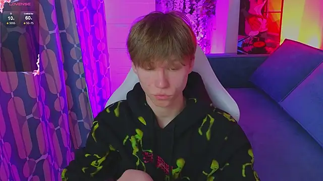 cuMte boy online show from May 2026 01:48:07 AM