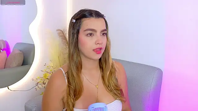 Ambar Carter online show from June 2026 07:04:01 PM