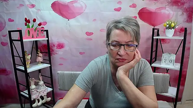 OlgaLuck online show from April 2026 05:21:01 AM