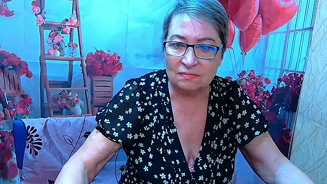 OlgaLuck online show from April 2026 05:25:01 AM